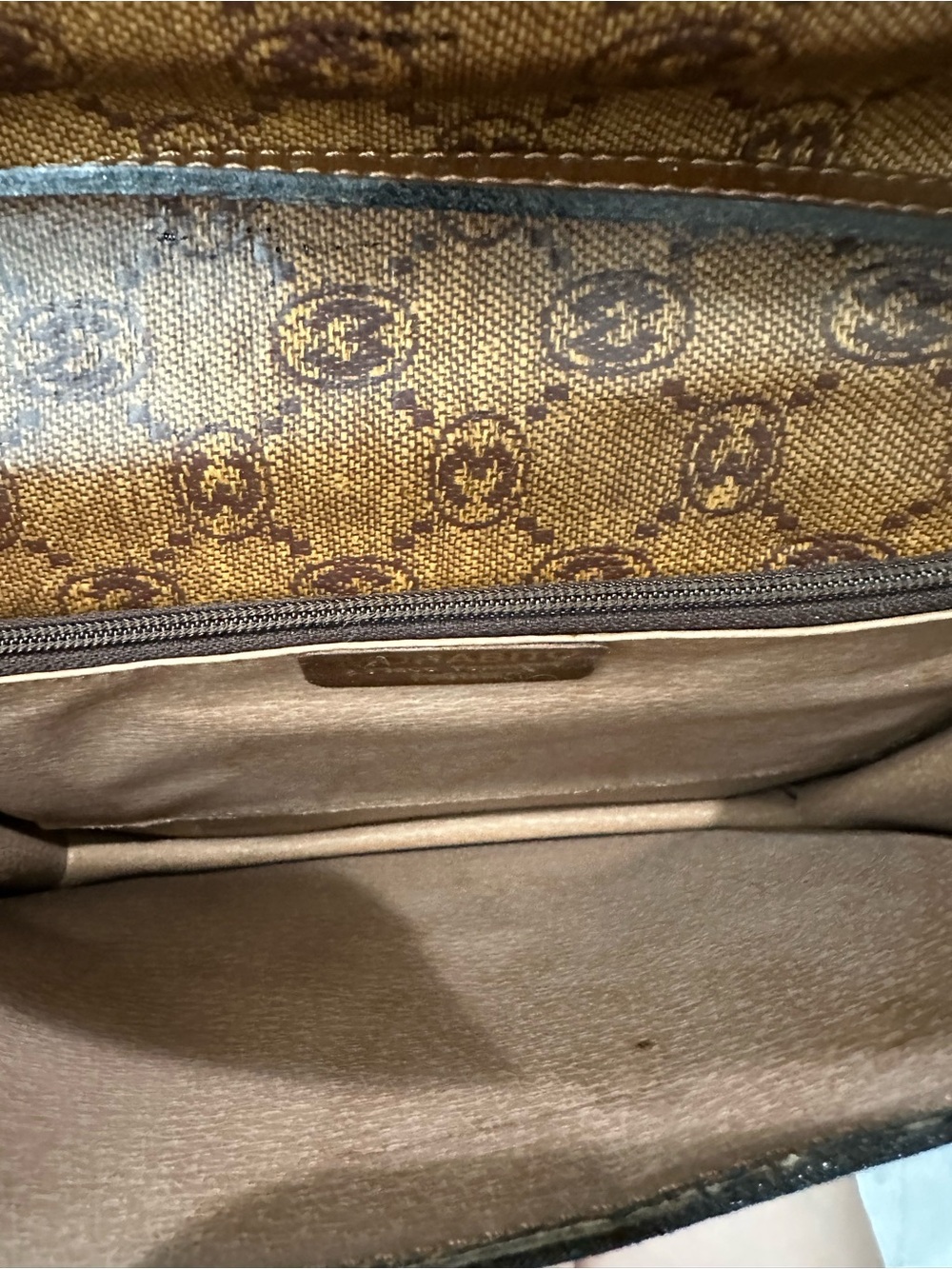 Vintage Morabito Paris Monogram Canvas Shoulder Bag | France 70s | Vendôme Logo - Picture 10 of 12
